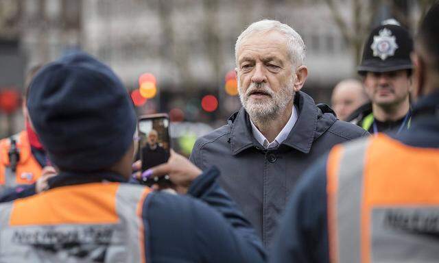 January 2 2019 London London UK London UK Leader of the Labour Party Jeremy Corbyn speaks