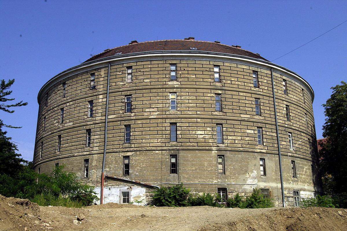 Ein großer Brocken der Ausgaben für die nächsten fünf Jahre wird eben der Narrenturm (Archivbild) sein, wo neben Umgestaltungen im Inneren vor allem die Renovierung der "Außenhaut" ein absolutes Muss sei.