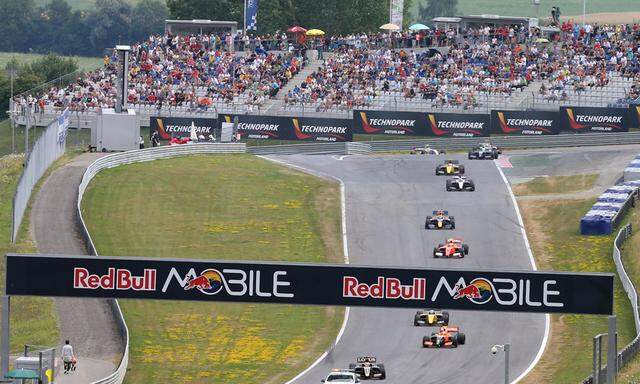 Formel-Renault-Rennen auf dem Spielbergring