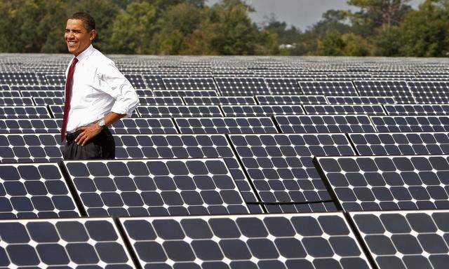 Bessere Zeiten für Solarenergie: Obama bei einer Anlage in Florida. 