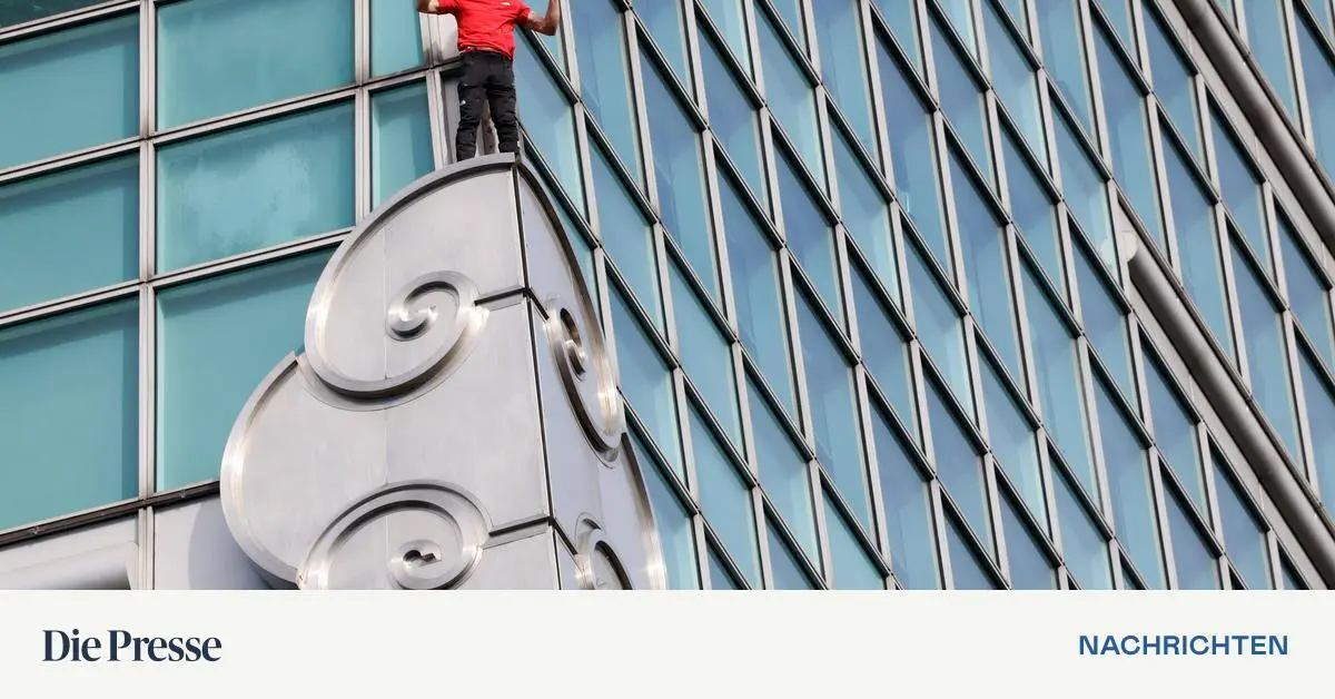 Freeclimber-Alex-Honnold-bezwingt-Wolkenkratzer-in-Taipeh