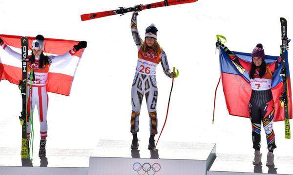 2018 fährt sie hinter Ester Ledecka auf das Podest im Super G und gewinnt Silber bei den WInterspielen