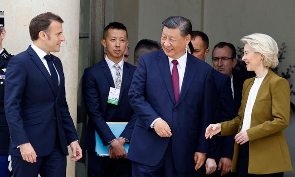 Frankreichs Präsident Macron und EU-Kommissionspräsidentin von der Leyen treffen Chinas Staatschef Xi Jinping in Paris. Es soll unter anderem um die Kriege in der Ukraine und in Nahost, um Wirtschaftsthemen und Klimaschutz gehen.
