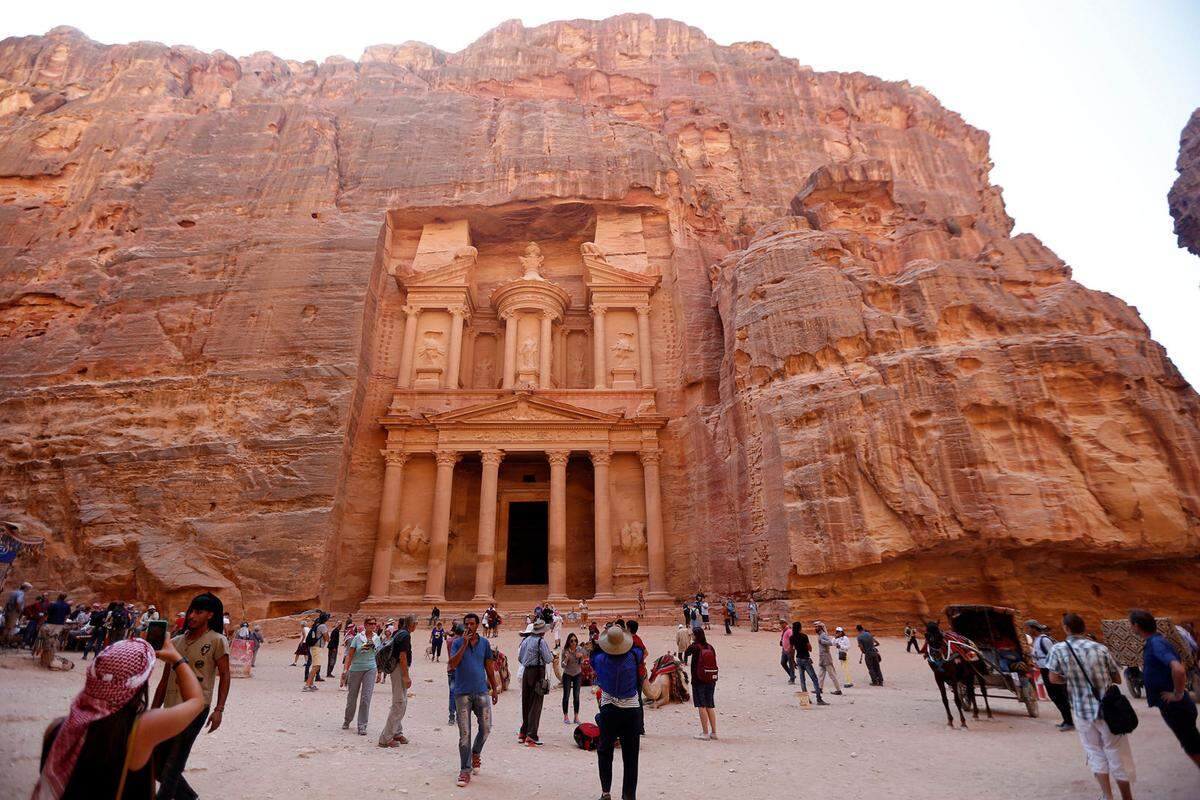 Die Felsenstadt gilt als wichtigste Touristenattraktion Jordaniens. Sie zählt zu einem der neuen Sieben Weltwunder. Anfang 2019 soll das "Petra Museum" eröffnet werden.