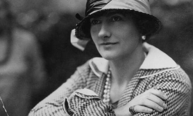 Coco Chanel hat die Frauenmode des frühen 20. Jahrhunderts revolutioniert. 