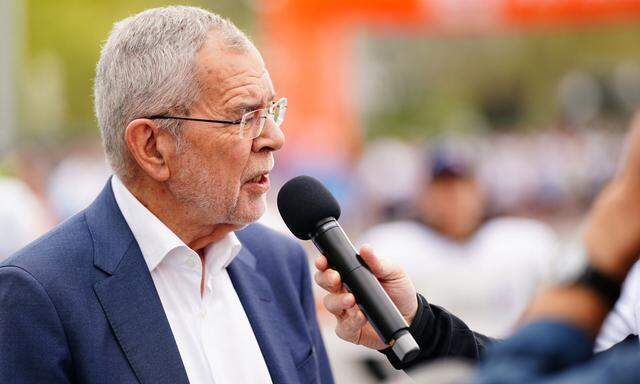 "Beenden Sie diesen Krieg! Beenden Sie das Töten!", appellierte Alexander Van der Bellen an den russischen Präsidenten. (Archivbild)