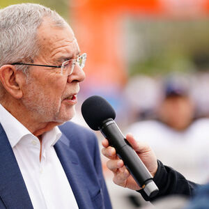 "Beenden Sie diesen Krieg! Beenden Sie das Töten!", appellierte Alexander Van der Bellen an den russischen Präsidenten. (Archivbild)