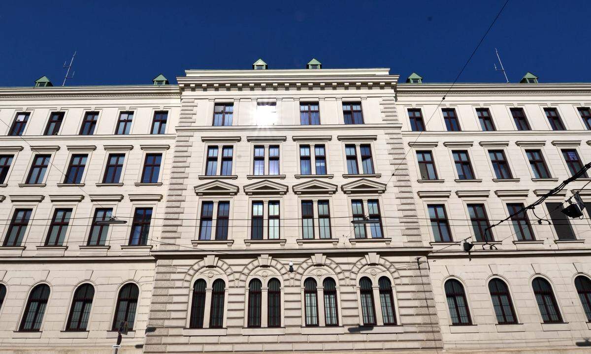 Die Verbindung dreier Skandale liegt in Wien. In der FPÖ-Involvierung. Und bei Beamten des Verfassungsschutzes, im Bild das BVT-Gebäude.