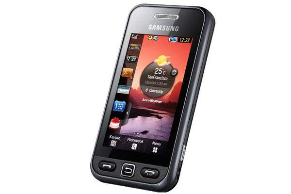 Samsung Star S5230  Das Smartphone hat mittlerweile schon ein paar Jahre auf dem Buckel. Dennoch hat es das Handy von Samsung als einziges Smartphone ins "Amazon.de"-Ranking geschafft.