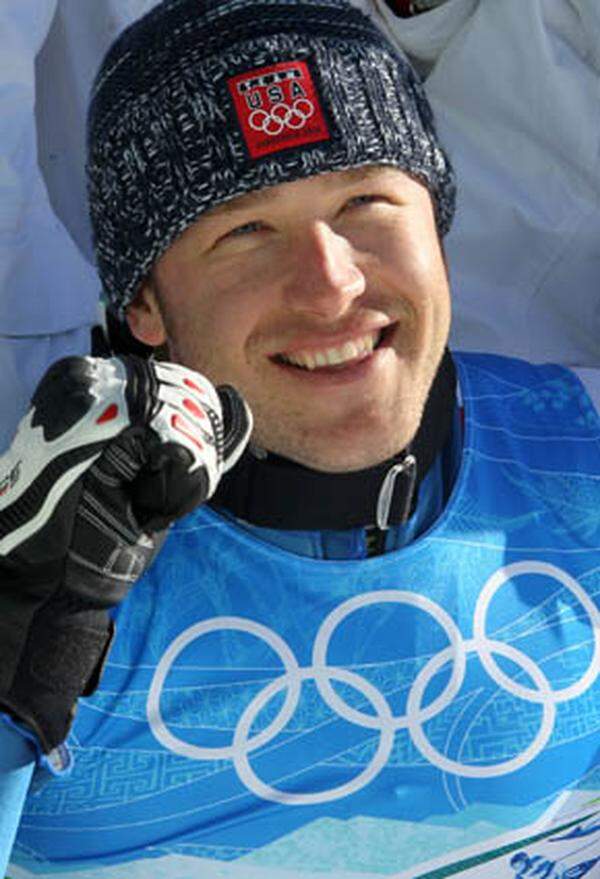 "Es ist perfekt, auch das Rennen. Der Weg, wie ich Gold geholt habe, auf den werde ich noch lange stolz sein. Der Slalom war nicht so toll. Da war auch Taktik notwendig. Ich bin stark in dieses Rennen gegangen. Es war sehr eng, sehr riskant. Ich habe schon Slaloms gewonnen, ich habe gewusst, dass ich es kann. Ich war komplett am Ende im Ziel."