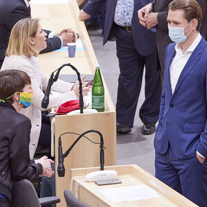 Zurück im politischen Alltag: Bundeskanzler Sebastian Kurz wird am Mittwoch – wie auch Ex-Finanzminister Hartwig Löger (ÖVP) und Öbag-Chef Thomas Schmid – im U-Ausschuss befragt.