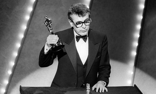 Miloˇs Forman schuf Kinoklassiker wie „Einer flog über das Kuckucksnest“ und „Amadeus“. Für beide Filme gewann er den Oscar. Er starb mit 86.
