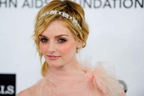 Als Models fungieren heuer: Das amerikanische Model Lydia Hearst ...