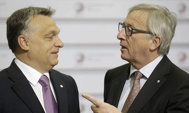 Der ungarische Premier Viktor Orban (li) mit EU-Kommissionschef Jean-Claude Juncker.