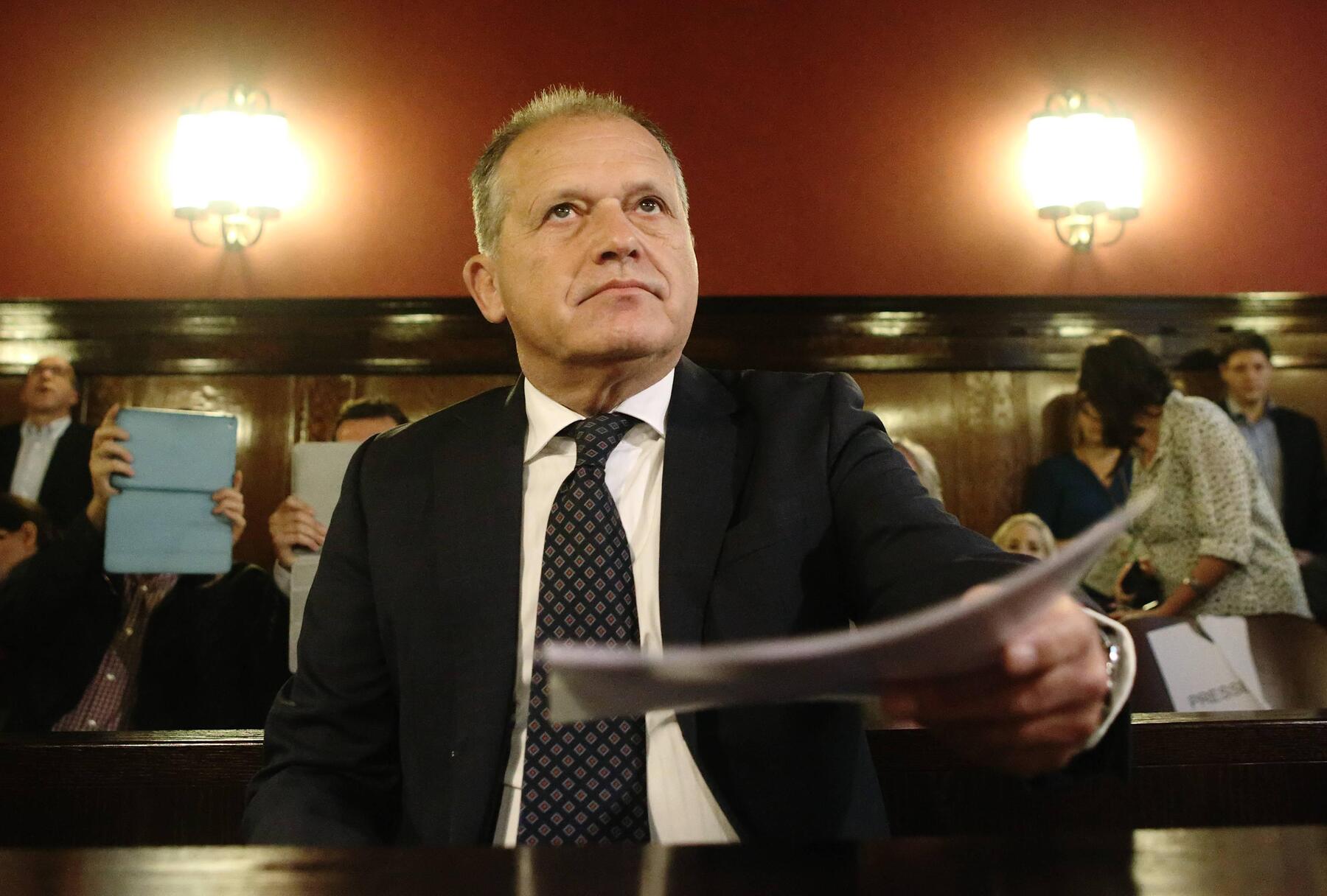 Birthday party for former minister at taxpayer expense sparks outrage in Austria