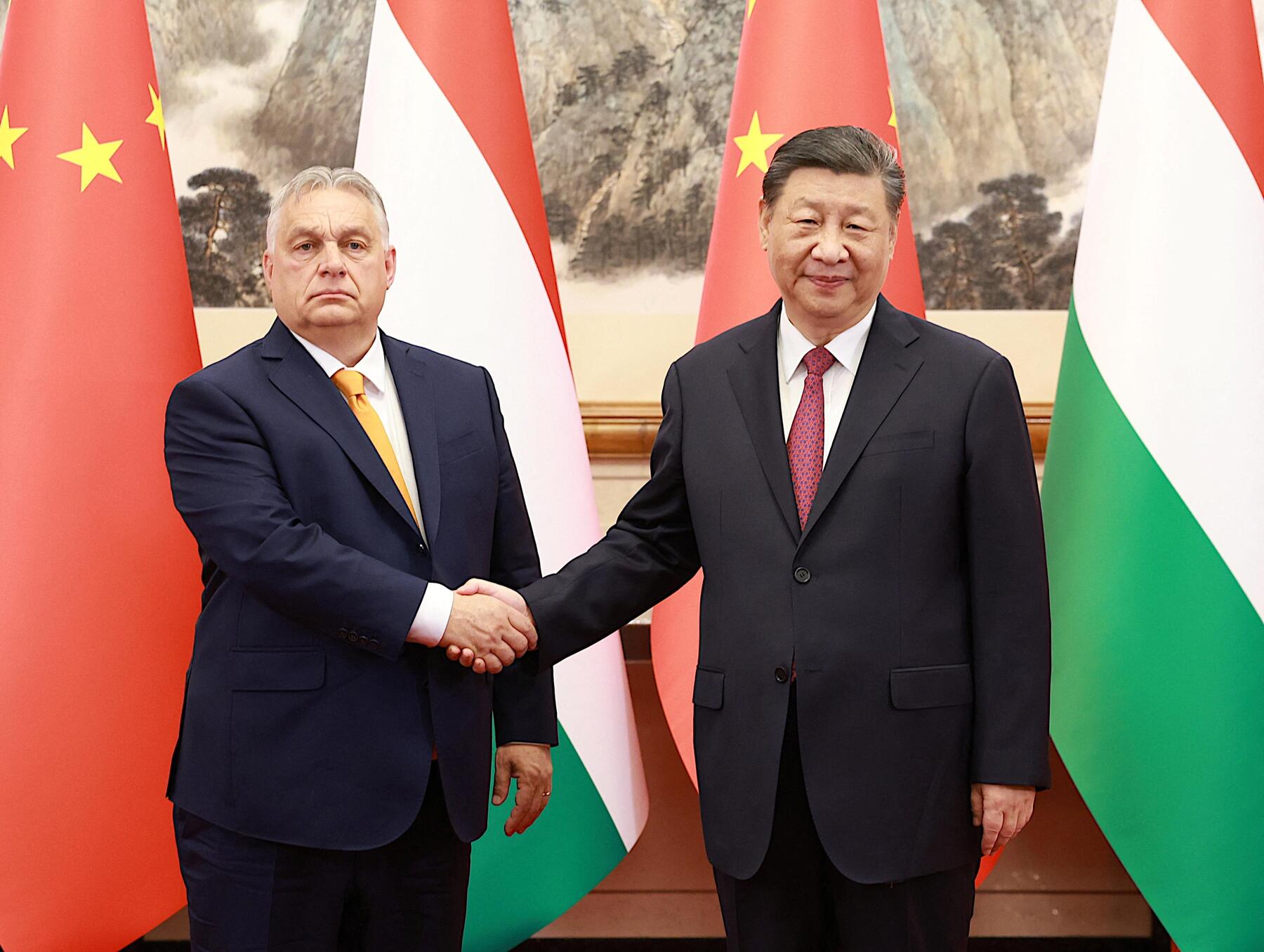 E-Autos und Schützenhilfe in der EU: Orbán machte Ungarn zum besten Freund Chinas [premium]