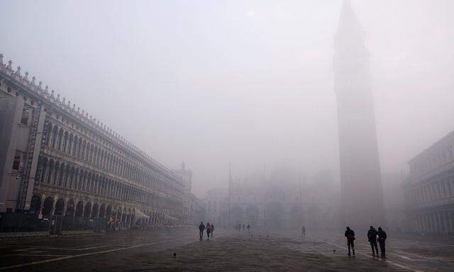 Archivbild: Der Markusplatz in Venedig