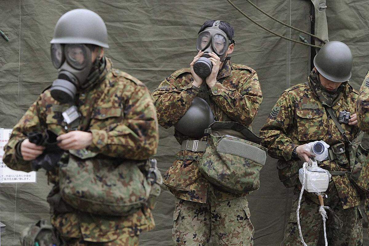 Die Armee versucht, die Lage unter Kontrolle zu halten.