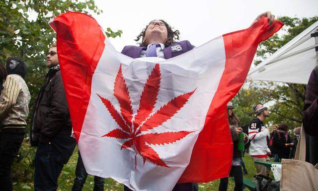 Die Legalisierung von Cannabis in Kanada hat einen Hype ausgelöst. Als es dann soweit war, verkauften die Anleger aber.