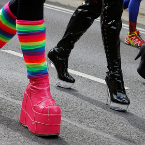 Bei der Regenbogenparade werden auch mehrere Politiker dabei sein.