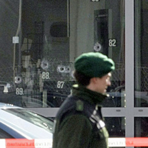 Die Polizei hat das Gelände um die Albertville-Realschule in Winnenden abgeriegelt.