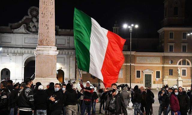 Demonstrationen am Wochenende in Rom am Piazze del Populo.