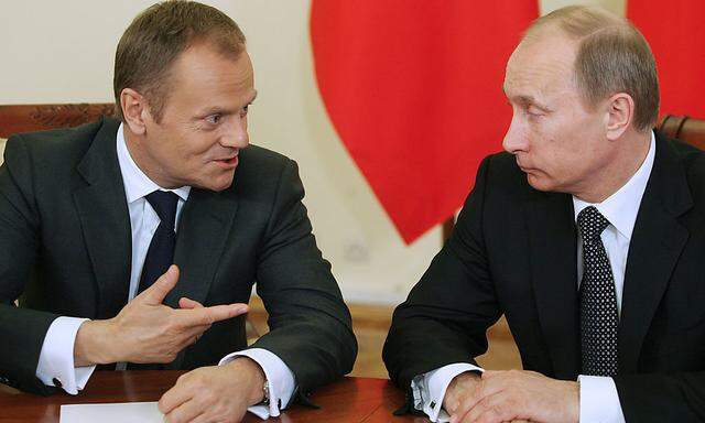 Ein unmoralisches Angebot: Russlands Präsident Wladimir Putin (r.) und Polens Ex-Premier Donald Tusk auf einem Archivbild