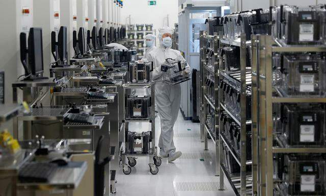 Der steirische Chip- und Sensorenhersteller ams-Osram hat seinen im September angekündigten Finanzierungsplan abgeschlossen.