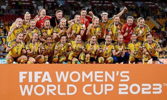 Schwedens Fußballerinnen jubeln über einen positiven WM-Abschluss.