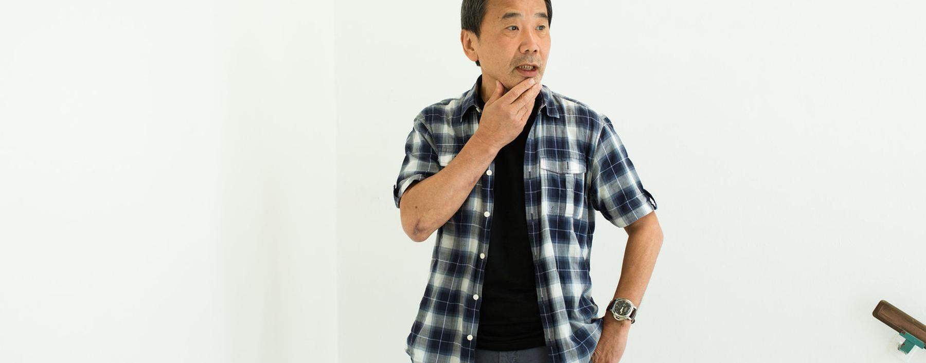Stuck an der Decke des Realismus. Haruki Murakami, geboren 1949 in Kioto.