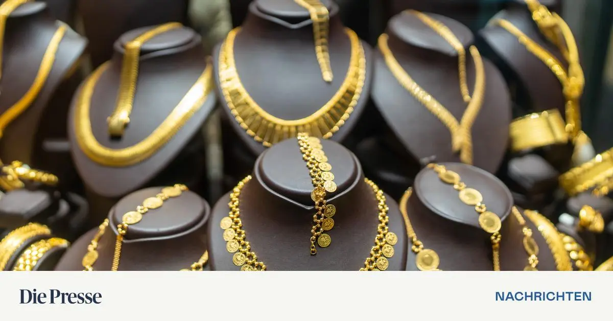 gold-unterm-christbaum-was-beim-schenken-von-m-nzen-barren-oder-schmuck-zu-beachten-ist