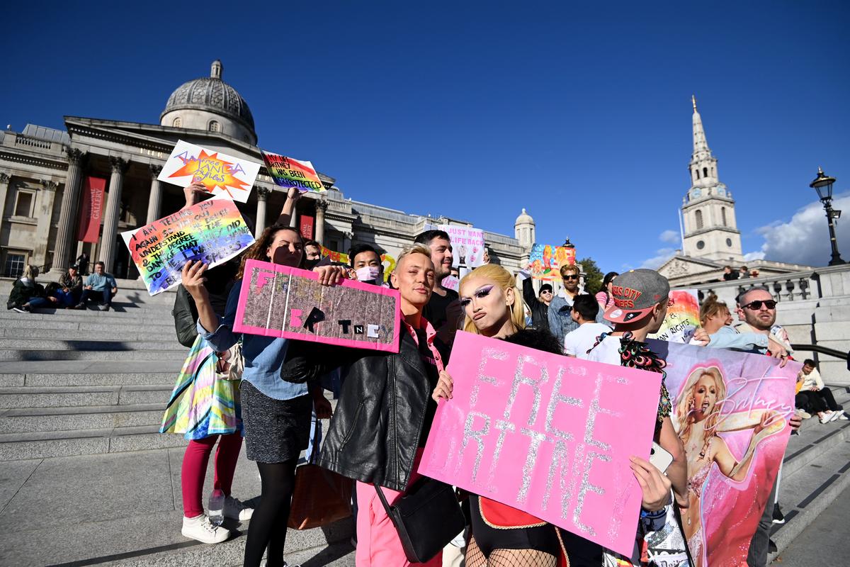 FreeBritney-Aktivisten feiern in London