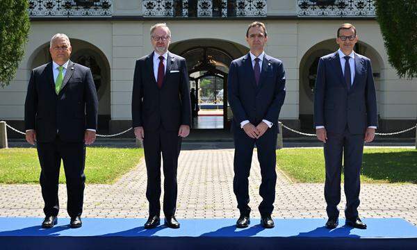 Das nächste Treffen der Regierungschefs der Visegrád-Gruppe - hier mit Orbán, Fiala, Ódor und Morawiecki - wird erst im Spätherbst stattfinden. 