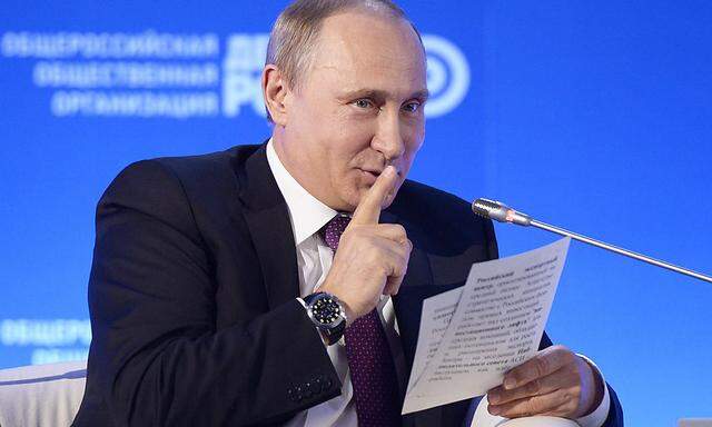 Russlands Präsident Wladimir Putin am Dienstag bei einem Business Forum in Moskau.