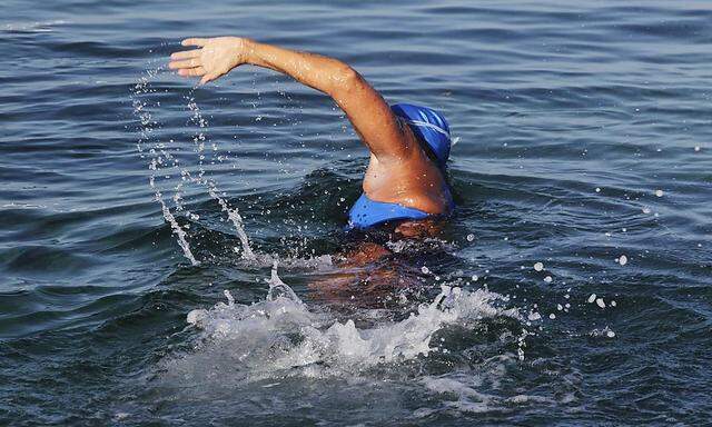 64-Jährige schwimmt Rekord von Kuba nach Florida