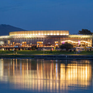 Das Brucknerhaus Linz ist mit seinen verschiedenen Sälen ein wichtiger Veranstaltungsort für das Internationale Brucknerfestival.