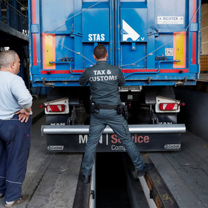 Ungarische Grenzkontrolle.