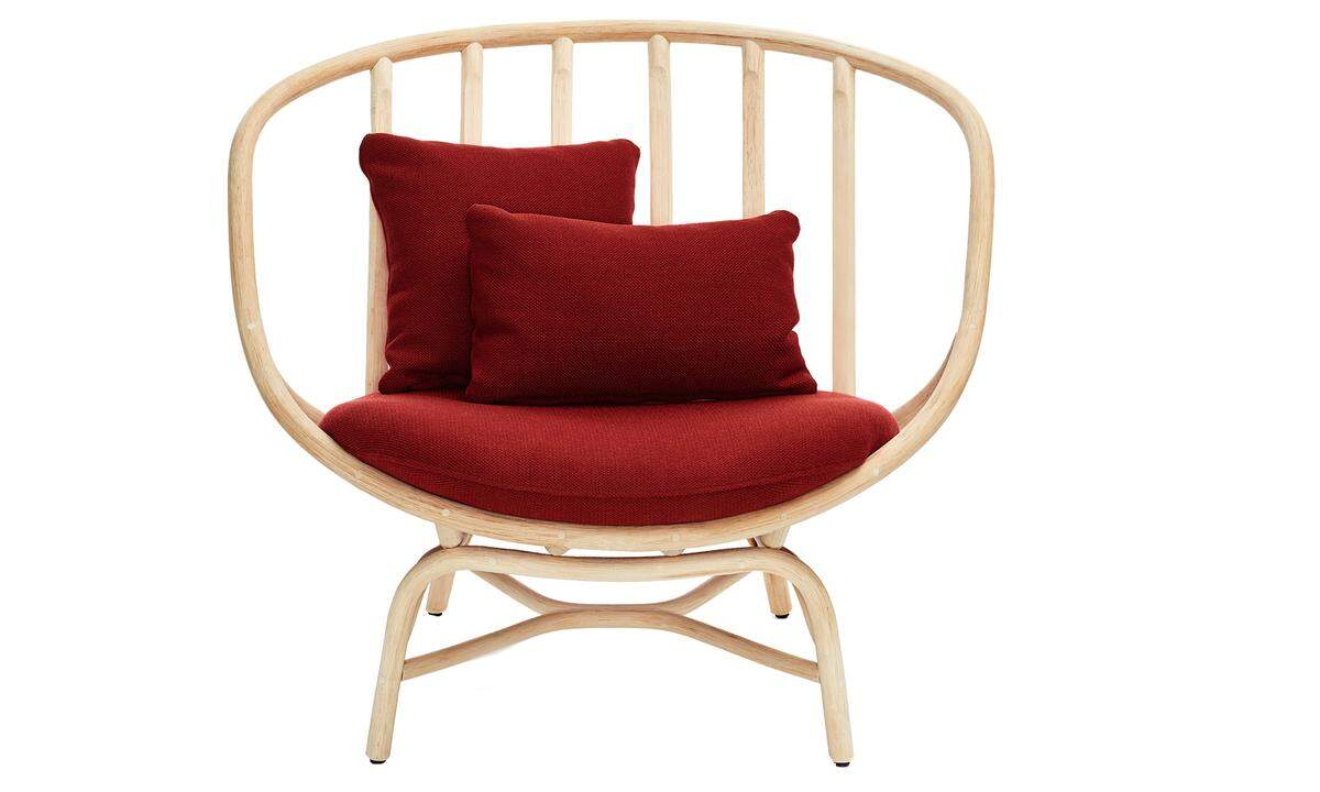 Holzig. Sessel „Armadillo“ aus Rattan mit integriertem Kissen von Expormim. Design: MUT Design, Preis auf Anfrage, www.expormim.com 
