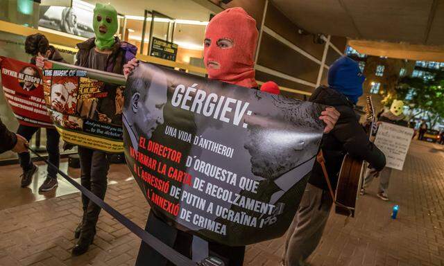 February 1, 2022, Barcelona, Catalonia, Spain: Activists display banners during the protest against music director Valer