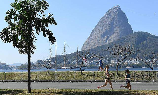 Andrea Mayr lief bei Olympia vor traumhafter Rio-Kulisse einen anstrengenden Marathon.