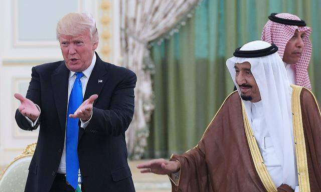 US-Präsident will bei seinem Besuch in Riad Mitte Mai bei König Salman bin Abdulaziz al-Saud die Weichen für einen Katar-Bann gestellt haben.