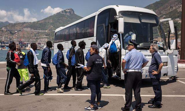 Flüchtlinge in Salerno