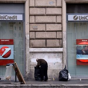 ITALY-BANKING-UNICREDIT
