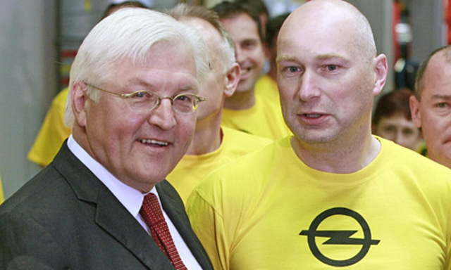 Frank-Walter Steinmeier im Opelwerk Eisenach
