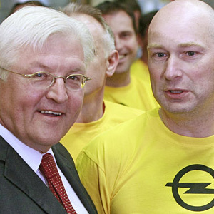 Frank-Walter Steinmeier im Opelwerk Eisenach