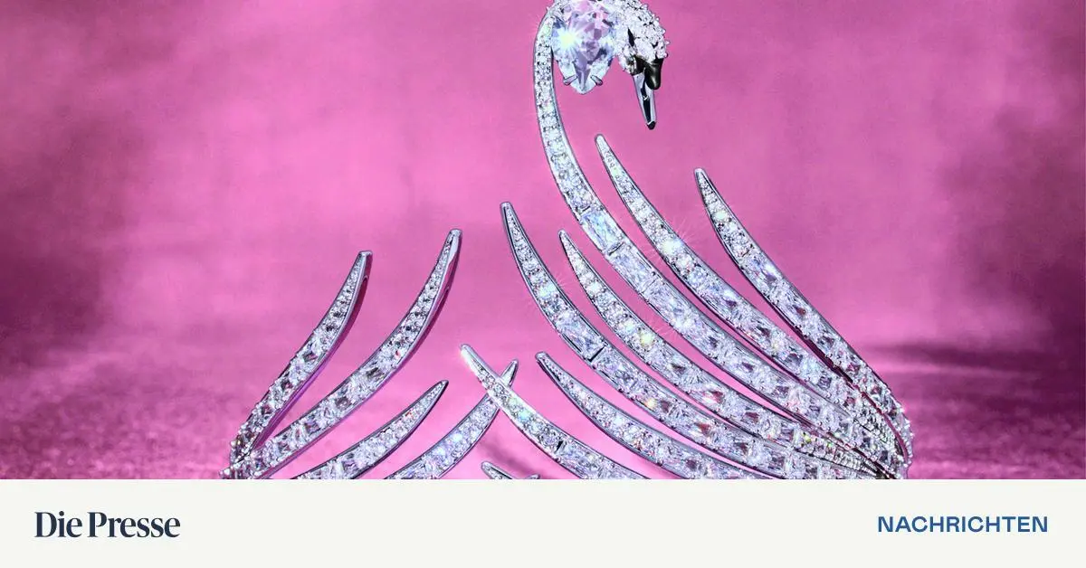 -ber-350-Kristalle-und-ein-Schwan-Das-ist-die-Opernball-Tiara-2026-premium-