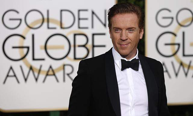 Actor Damian Lewis arrives at the 73rd Golden Globe Awards in Beverly Hills