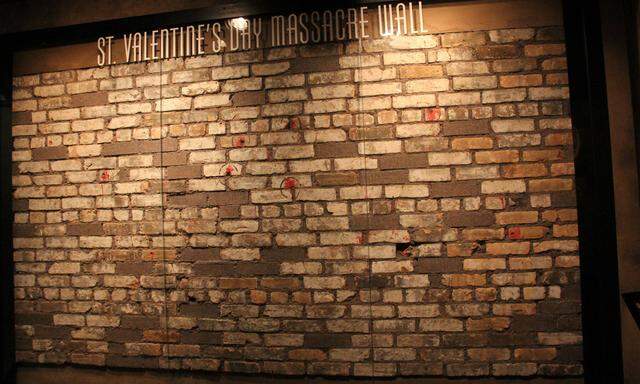 Eine Wand im "Mob Museum of Organized Crime and Law Enforcement" in Las Vegas.