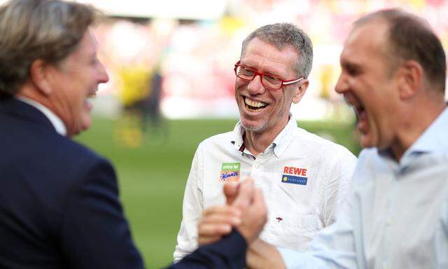 Im Erfolg vereint: Toni Schumacher (links), Peter Stöger (Mitte) und Manager Jörg Schmadtke. 