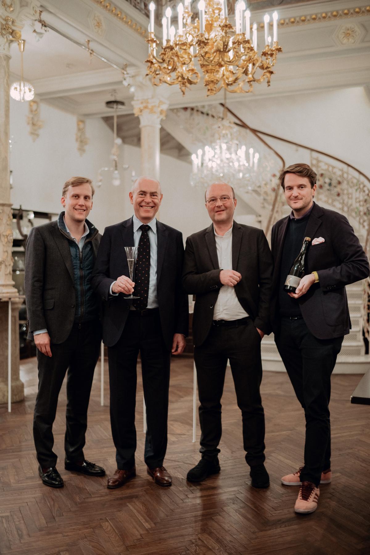 Johannes Kattus, Andreas und Leonid Rath, Maximilian Nimmervoll (v. l.) bei Lobmeyr in der Kärntner Straße.